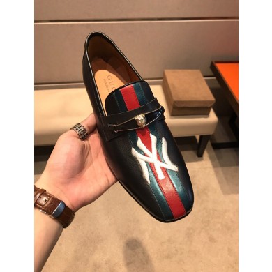 AAAAA Knockoff Gucci Shoes UQ2156