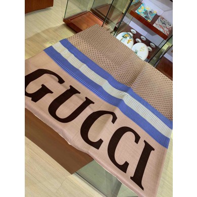 Gucci scarf UQ1146