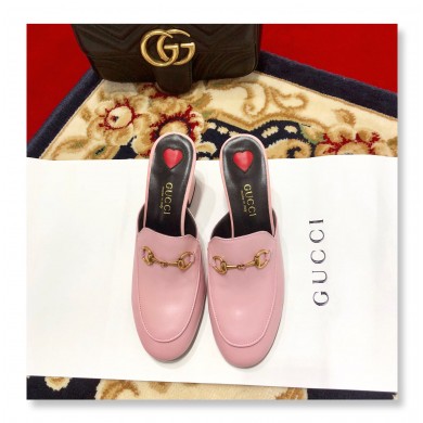 Gucci Slippers UQ1012