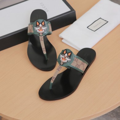 Gucci Slippers UQ1900