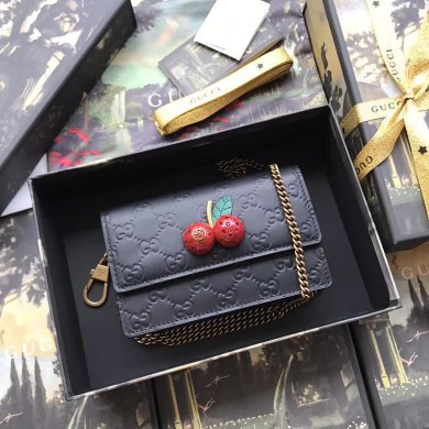 GUCCI WALLET UQ0249