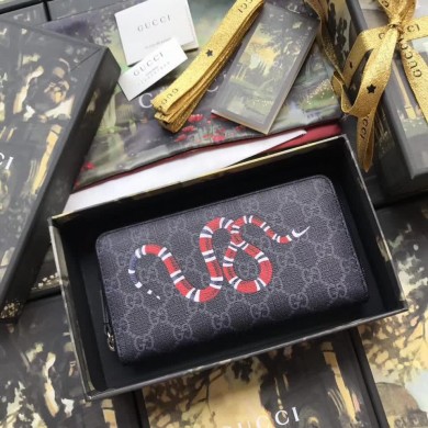 GUCCI Wallet UQ0322