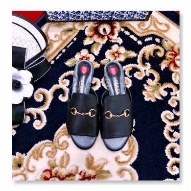 Replica Gucci Slippers UQ0682