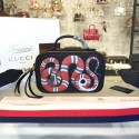 Copy Gucci shoulder bag UQ1772