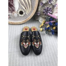Gucci Princetown Leather Slippers UQ0226