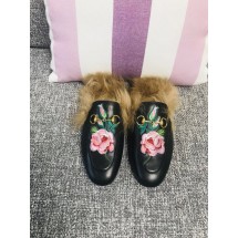 Gucci Princetown Leather Slippers UQ1133
