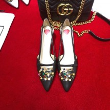 Gucci Pumps with Crystal UQ0414