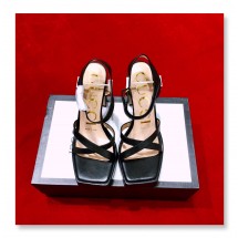 Gucci Sandals UQ0634