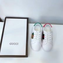 Gucci Shoes UQ0247