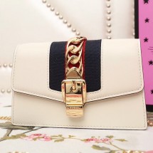 Gucci Sylvie Leather Mini Chain Bag UQ0987