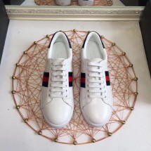 Imitation Gucci Sneakers UQ1419