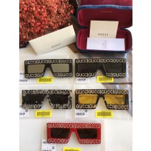 Gucci Glasses UQ0019