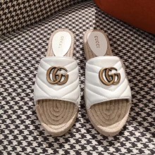 Gucci slippers UQ1327